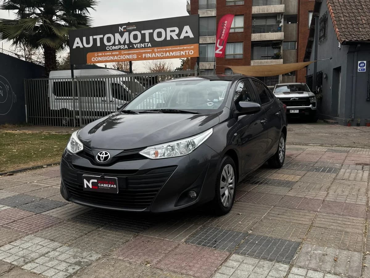TOYOTA YARIS GLI 1.5 1.5 GLI 4X2 E MT 4P 2019 - Imagen 2
