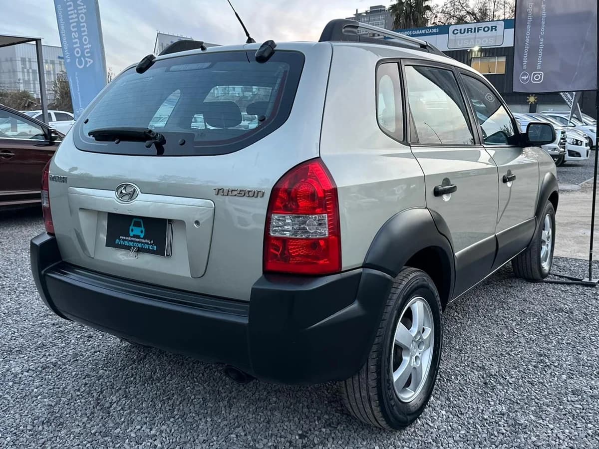 HYUNDAI TUCSON GL 2.0 2006 - Imagen 8