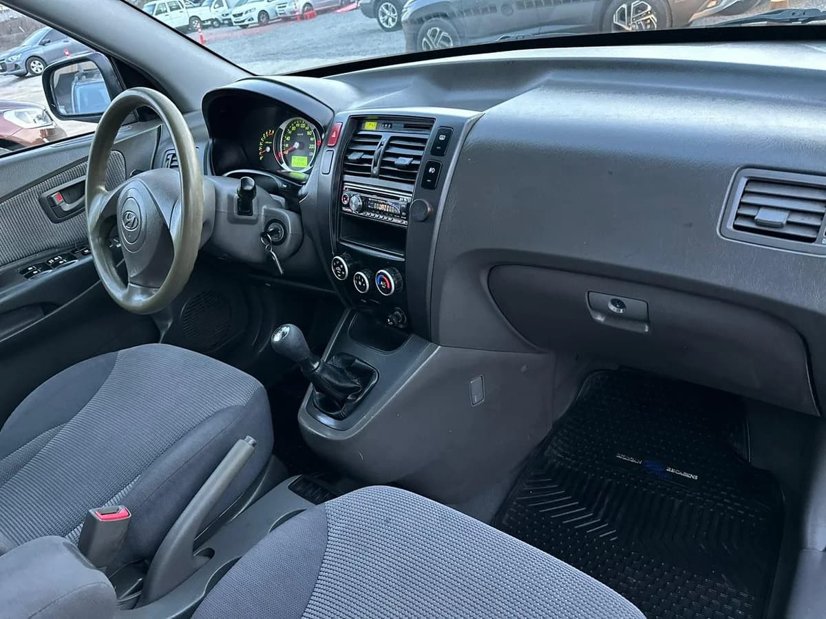 HYUNDAI TUCSON GL 2.0 2006 - Imagen 18