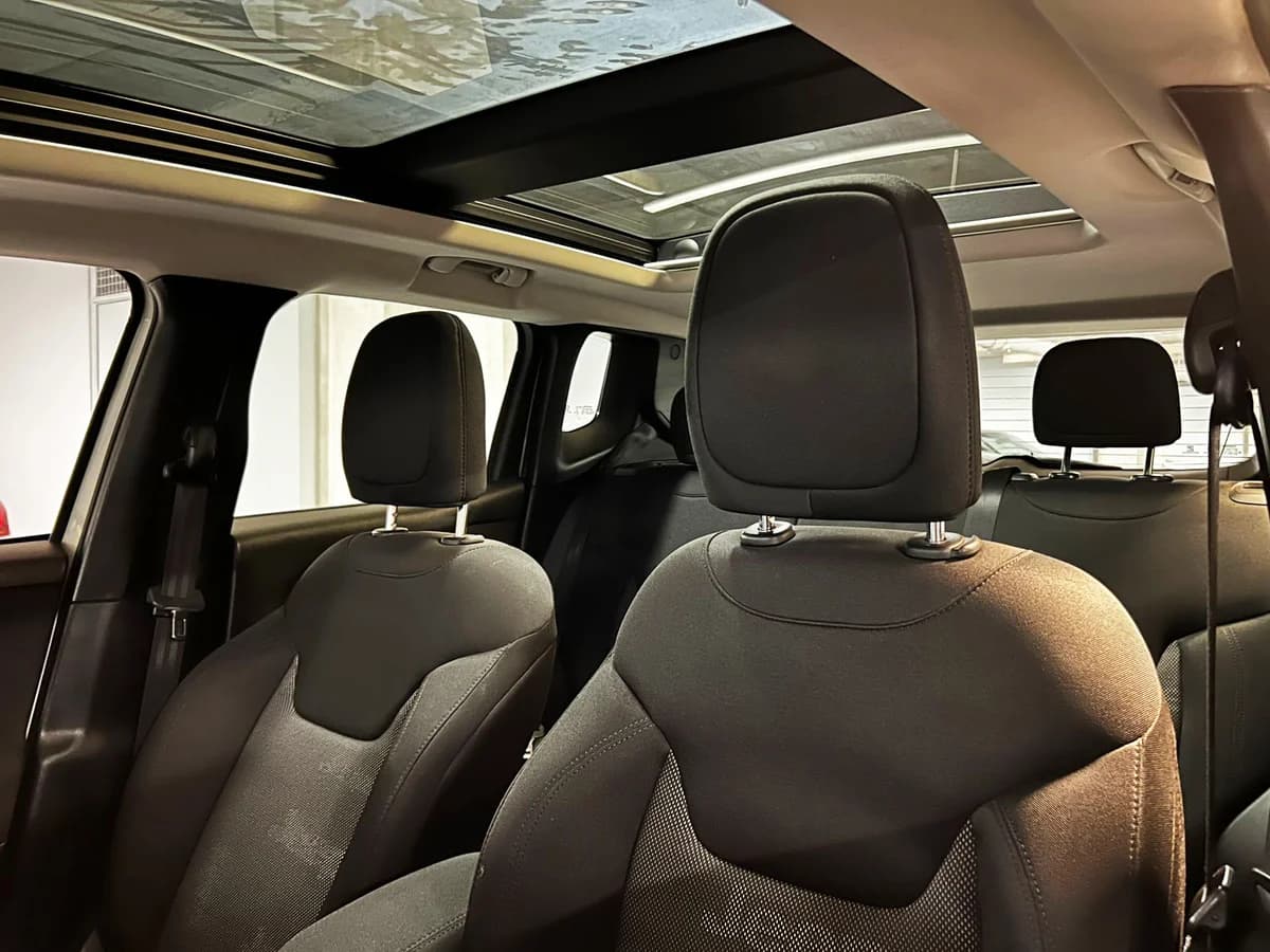 JEEP RENEGADE SPORT 1.7 2018 - Imagen 19