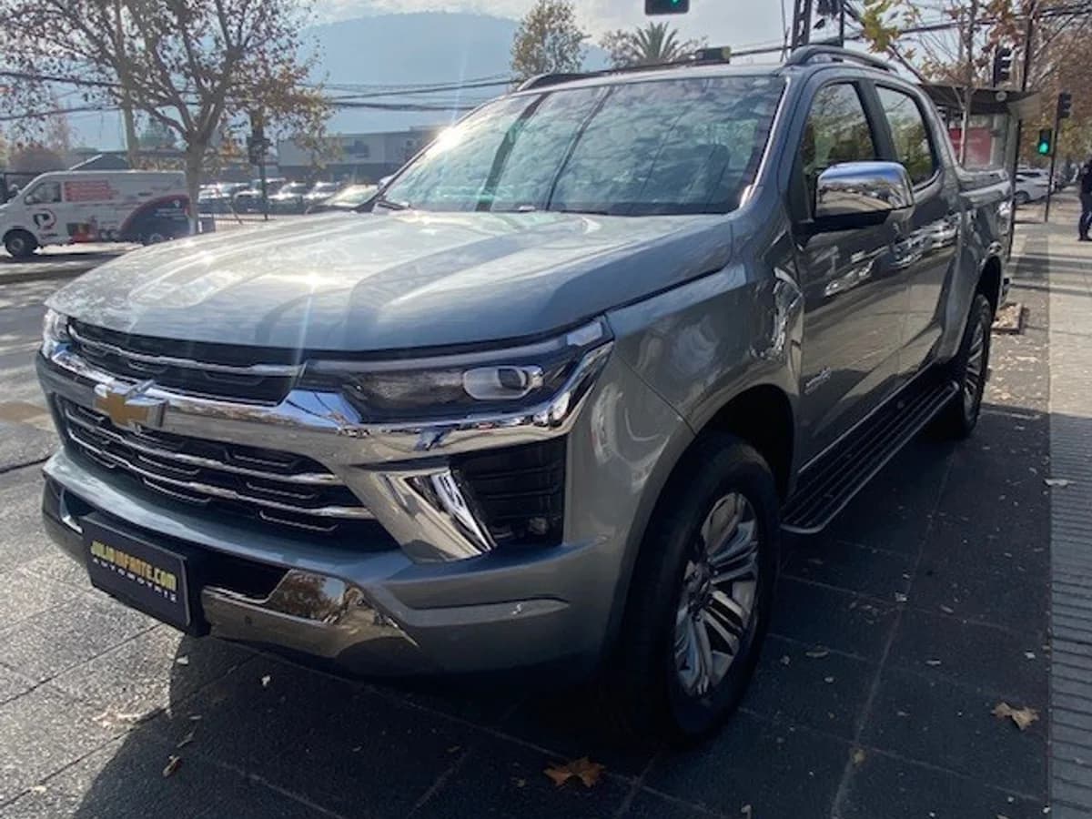 CHEVROLET COLORADO 2.8TD HC AT Awd. 2025 - Imagen 1