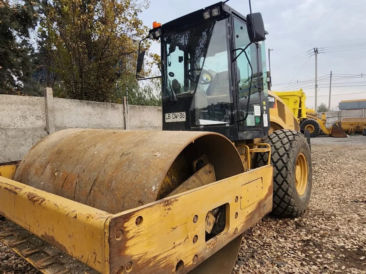 Caterpillar CS54B CS54B 2019 - Imagen 1