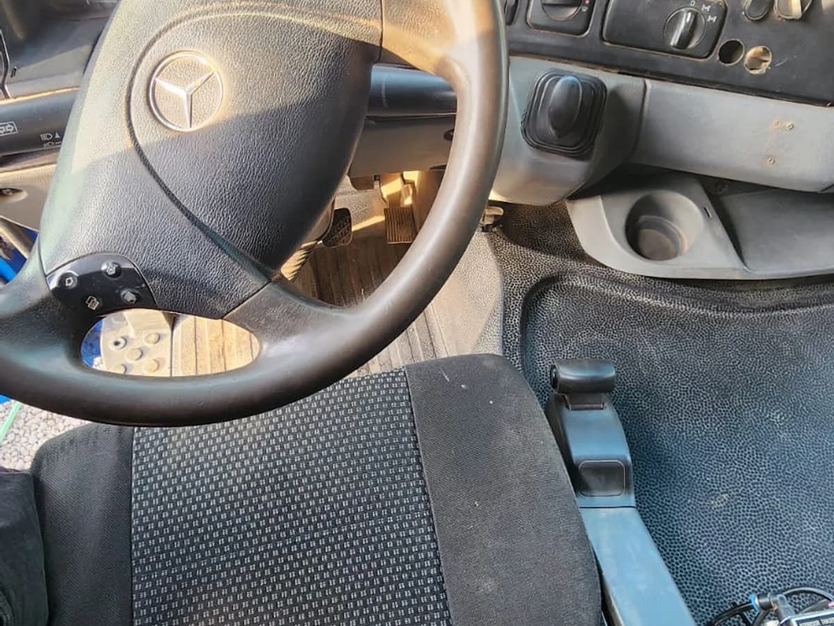 MERCEDES BENZ Actros 4.144 4144 2011 - Imagen 9