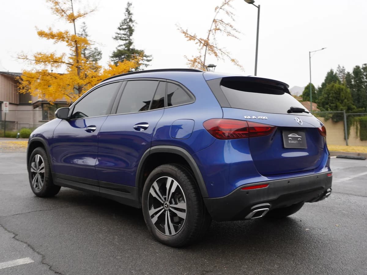 MERCEDES BENZ GLA 200 HB 1.6 AUT Progressive AT 2025 - Imagen 7