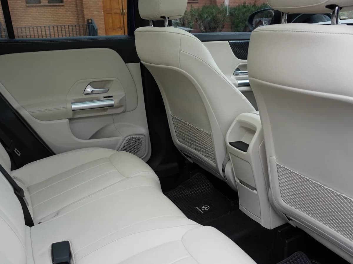 MERCEDES BENZ GLA 200 HB 1.6 AUT Progressive AT 2025 - Imagen 18
