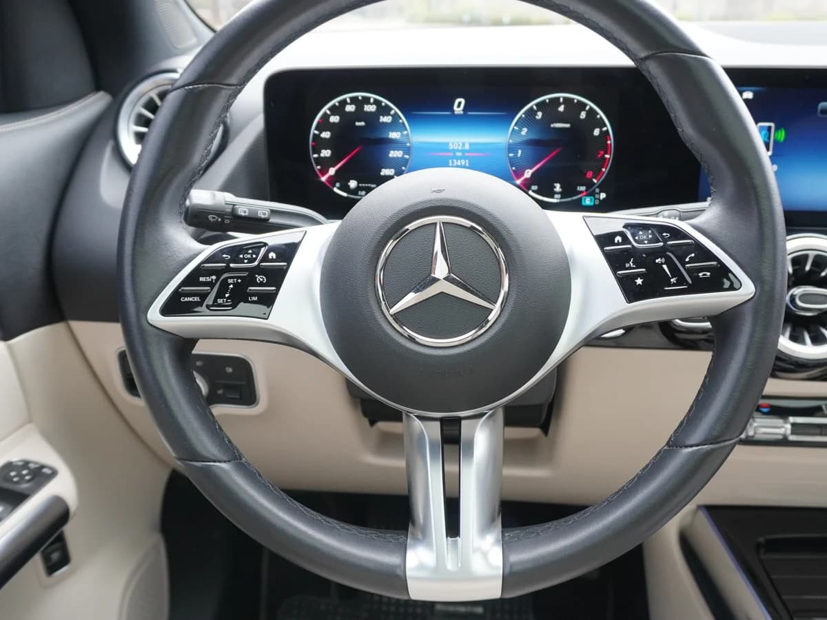 MERCEDES BENZ GLA 200 HB 1.6 AUT Progressive AT 2025 - Imagen 21