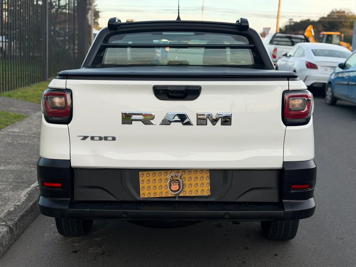 RAM 700 BIGHORN DCAB 1.3 2024 - Imagen 5