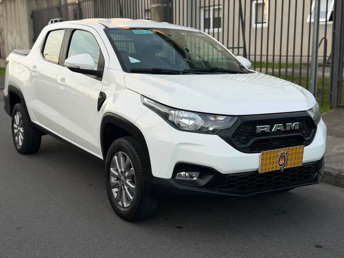 RAM 700 BIGHORN DCAB 1.3 2024 - Imagen 10