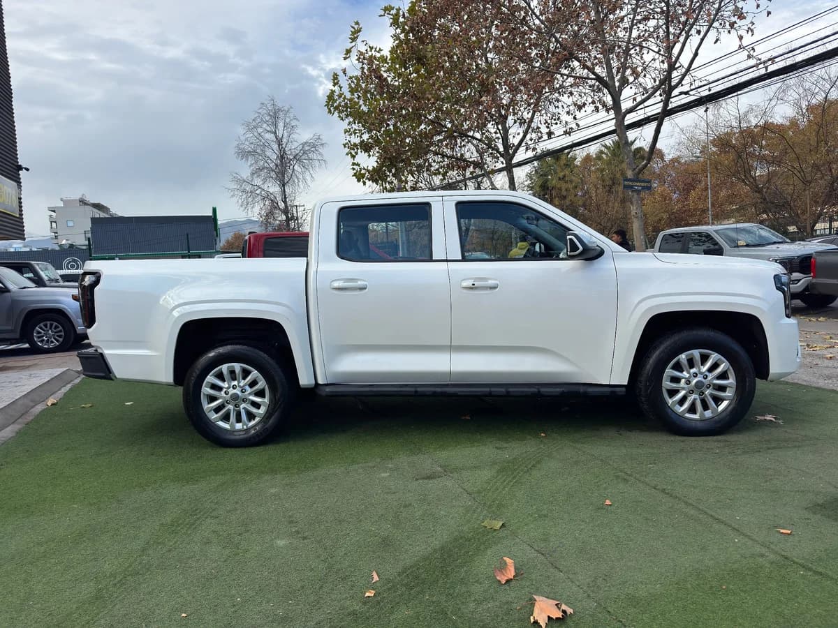JMC Grand Avenue 4x4 AT 2024 - Imagen 8