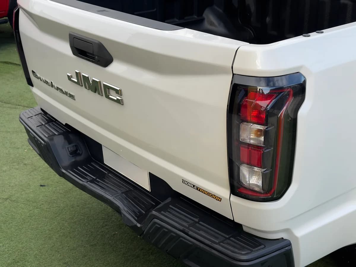 JMC Grand Avenue 4x4 AT 2024 - Imagen 12