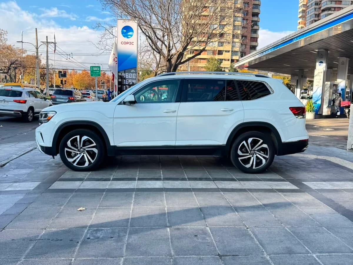 VOLKSWAGEN ATLAS 4X4 OTTO 3.6 AUT FSI LIMITED 4MOTION AT V6 2021 - Imagen 5
