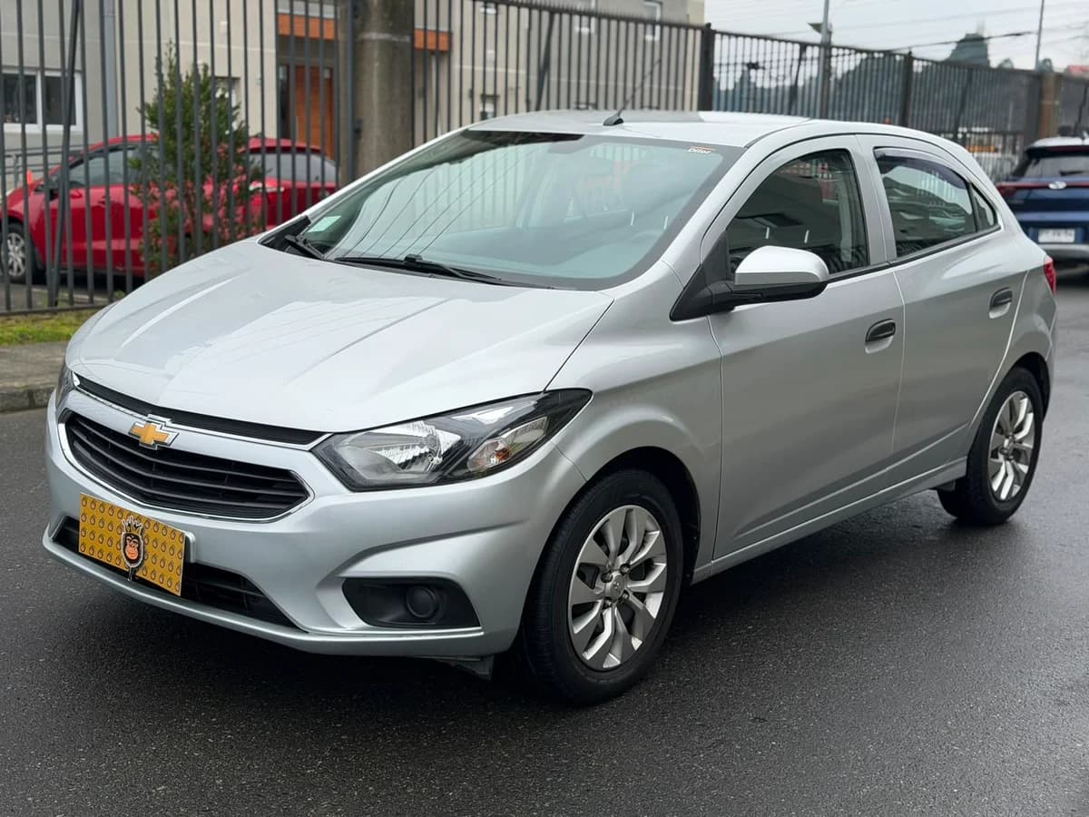 CHEVROLET Onix LT 1.4 MT 2020 - Imagen 3
