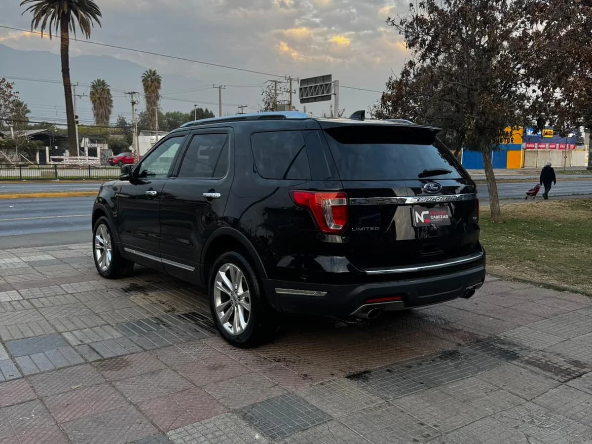 FORD EXPLORER LTD 4X4 2.3 AUT . 2019 - Imagen 4