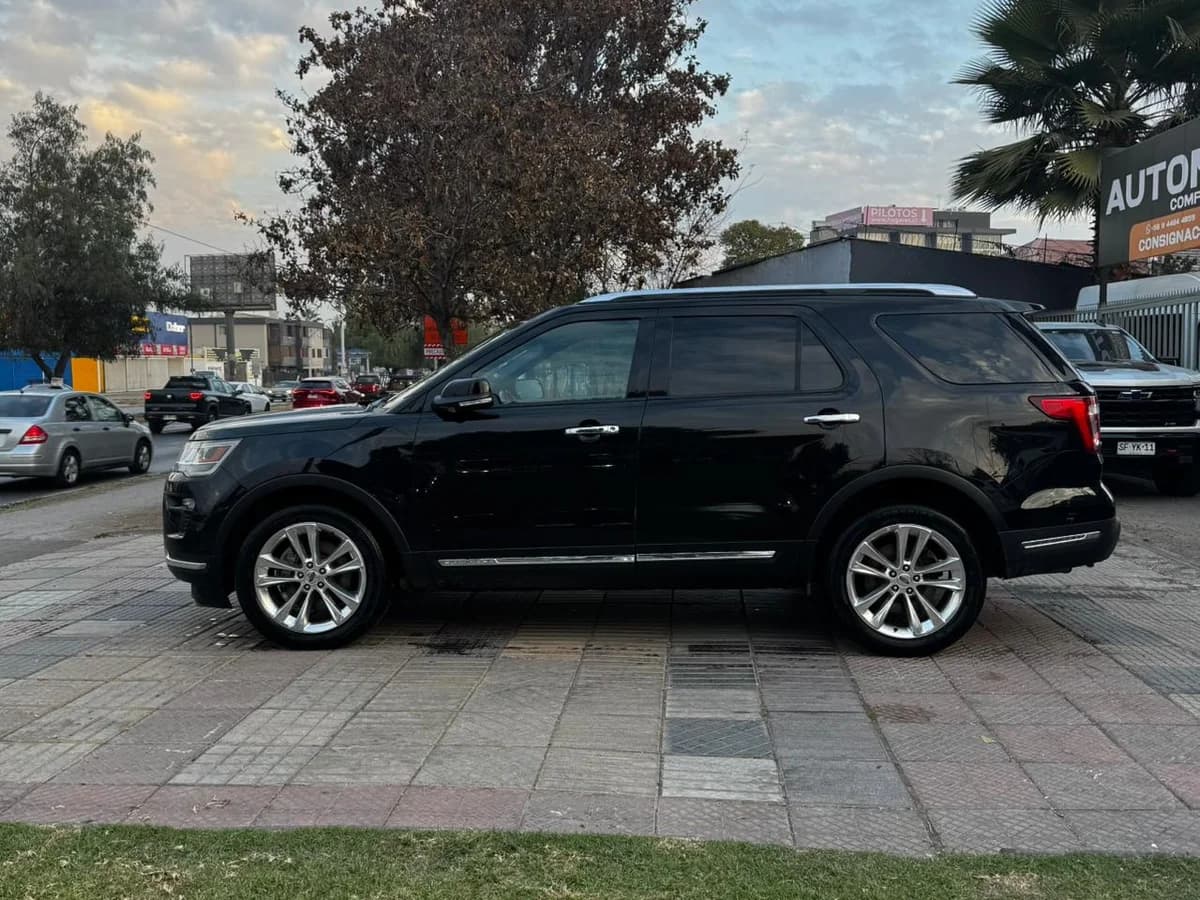 FORD EXPLORER LTD 4X4 2.3 AUT . 2019 - Imagen 6