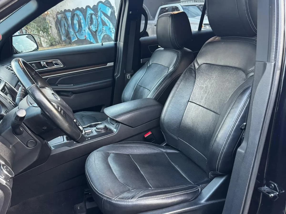 FORD EXPLORER LTD 4X4 2.3 AUT . 2019 - Imagen 12