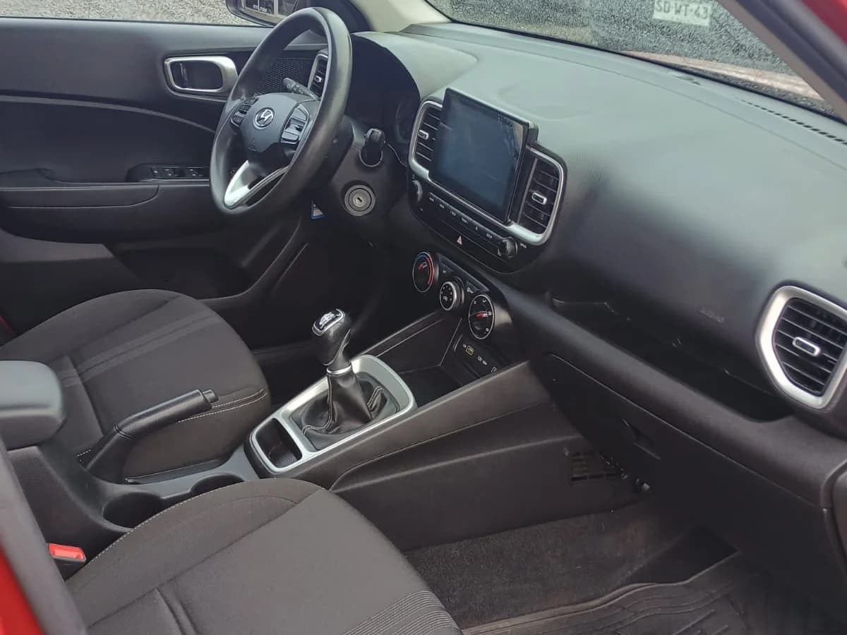 HYUNDAI Venue QX 1.6 2022 - Imagen 4