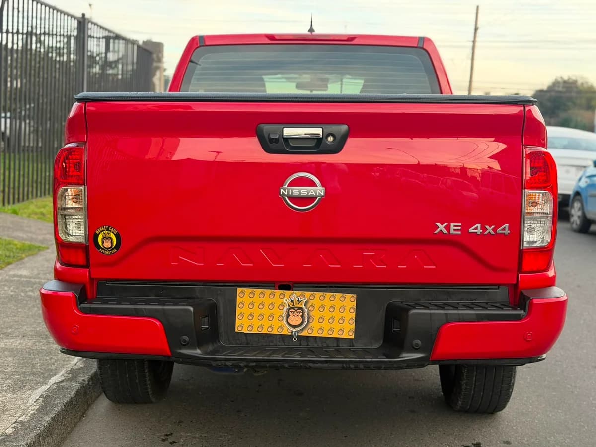 NISSAN NAVARA D CAB 2.3 XE DIESEL 4X4 DOB.CAB. MT 4P 2024 - Imagen 5