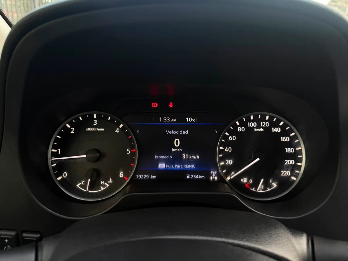 NISSAN NAVARA D CAB 2.3 XE DIESEL 4X4 DOB.CAB. MT 4P 2024 - Imagen 9