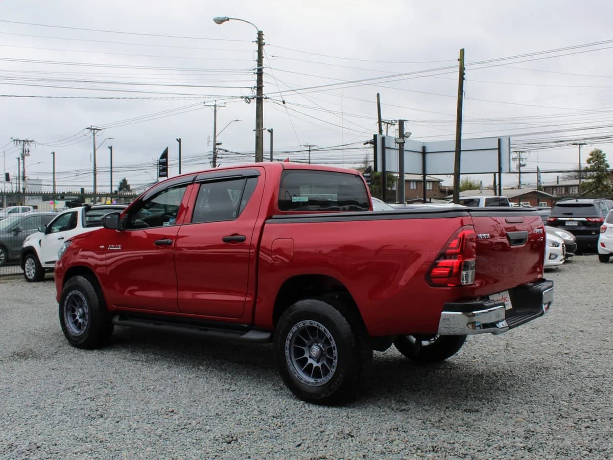 TOYOTA Hilux 4x4 2021 - Imagen 9