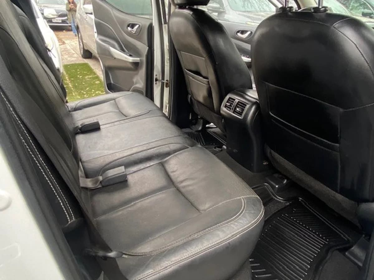 NISSAN NP300 4x4 2.3 Autom. 2019 - Imagen 11