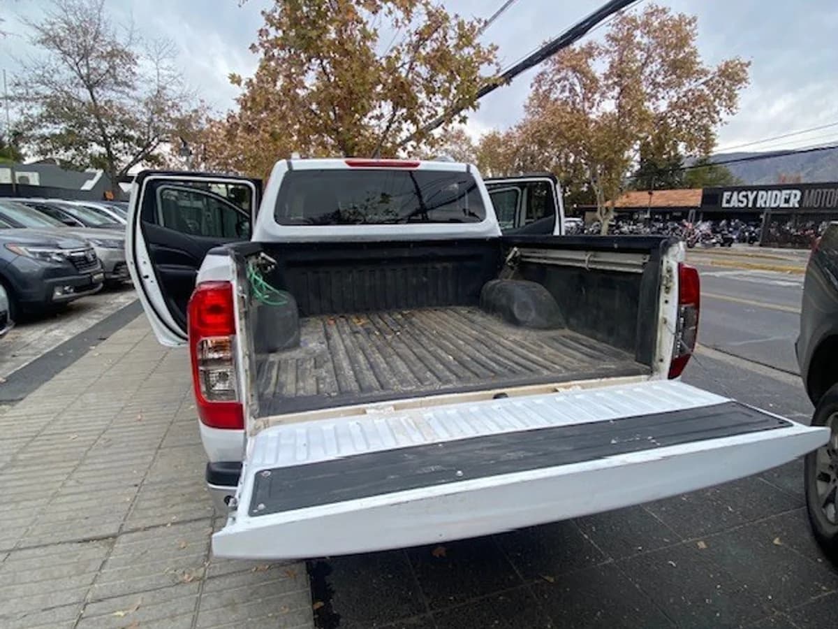 NISSAN NP300 4x4 2.3 Autom. 2019 - Imagen 24