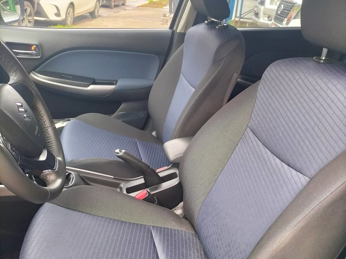 Su Suzuki 1.4 HB 2022 - Imagen 7