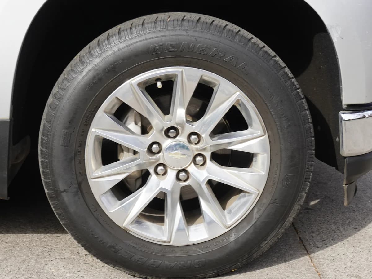 CHEVROLET SILVERADO LTZ 5.3 LTZ 2020 - Imagen 13