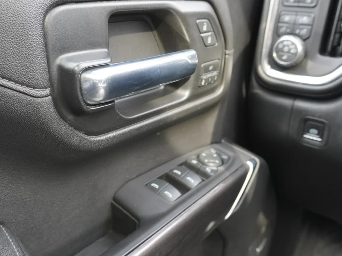 CHEVROLET SILVERADO LTZ 5.3 LTZ 2020 - Imagen 21