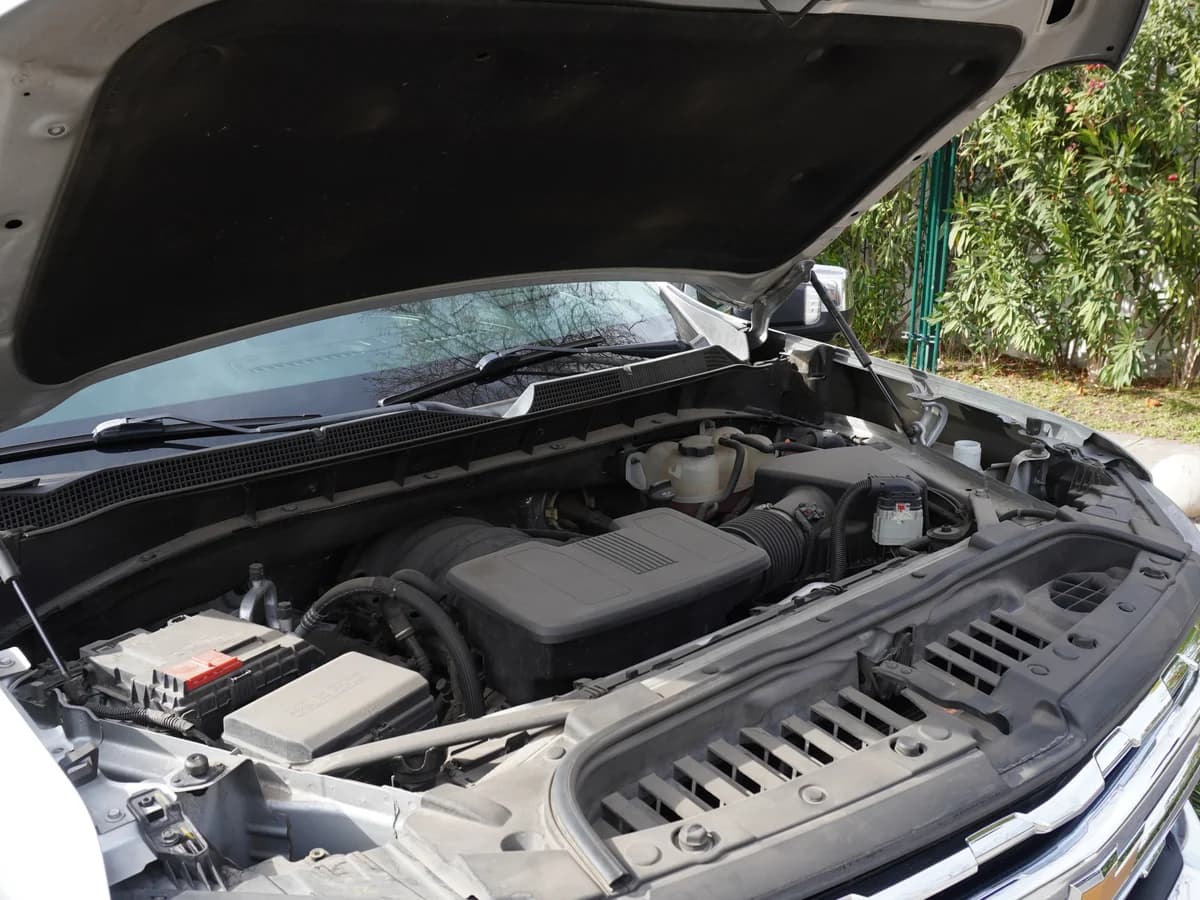 CHEVROLET SILVERADO LTZ 5.3 LTZ 2020 - Imagen 25