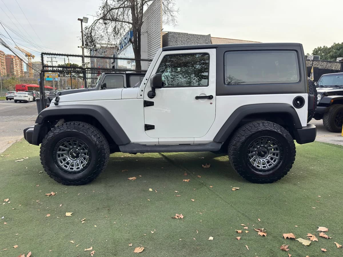 JEEP WRANGLER SPORT 2.8 AUT CRD 2018 - Imagen 4