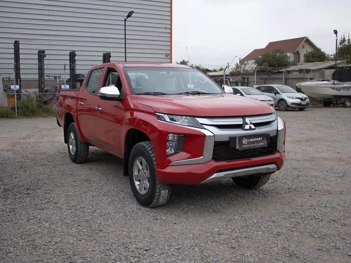 MITSUBISHI L200 KATANA CRT 4X4 2.4 4x4 2022 - Imagen 3