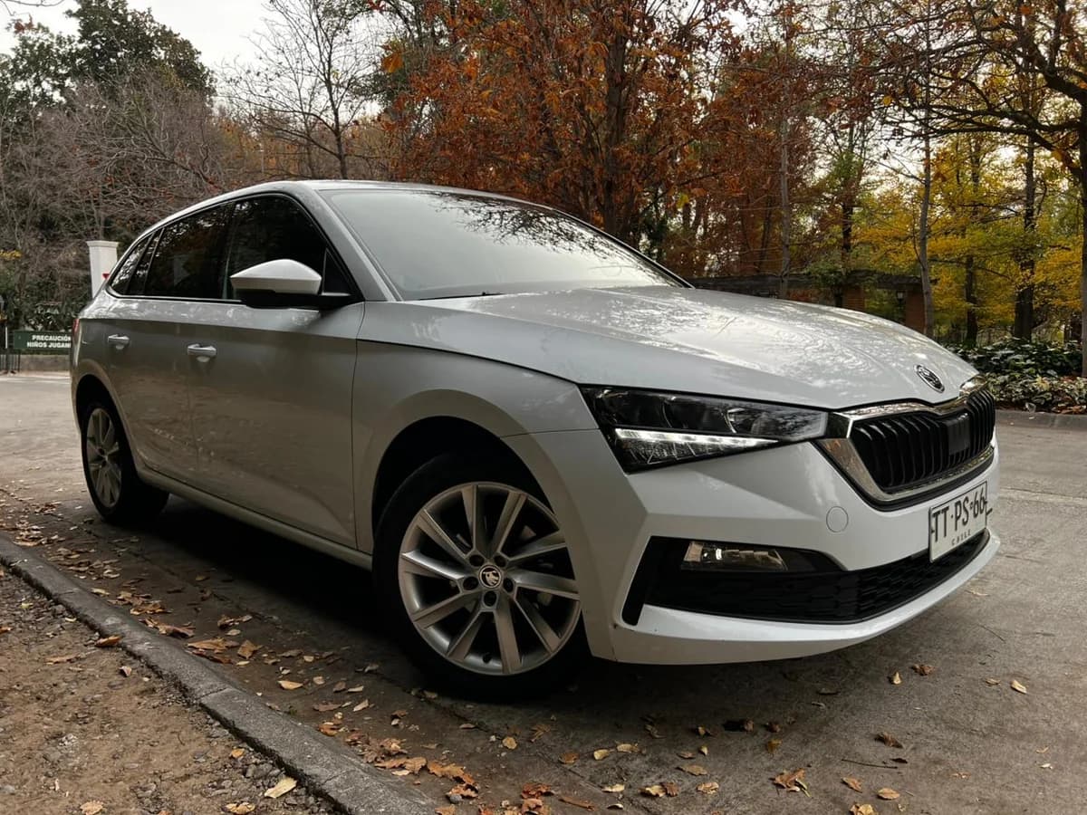 SKODA SCALA 1.5L TURBO TSI AMBITION AUT DSG7 AÑO 2024 - Imagen 1