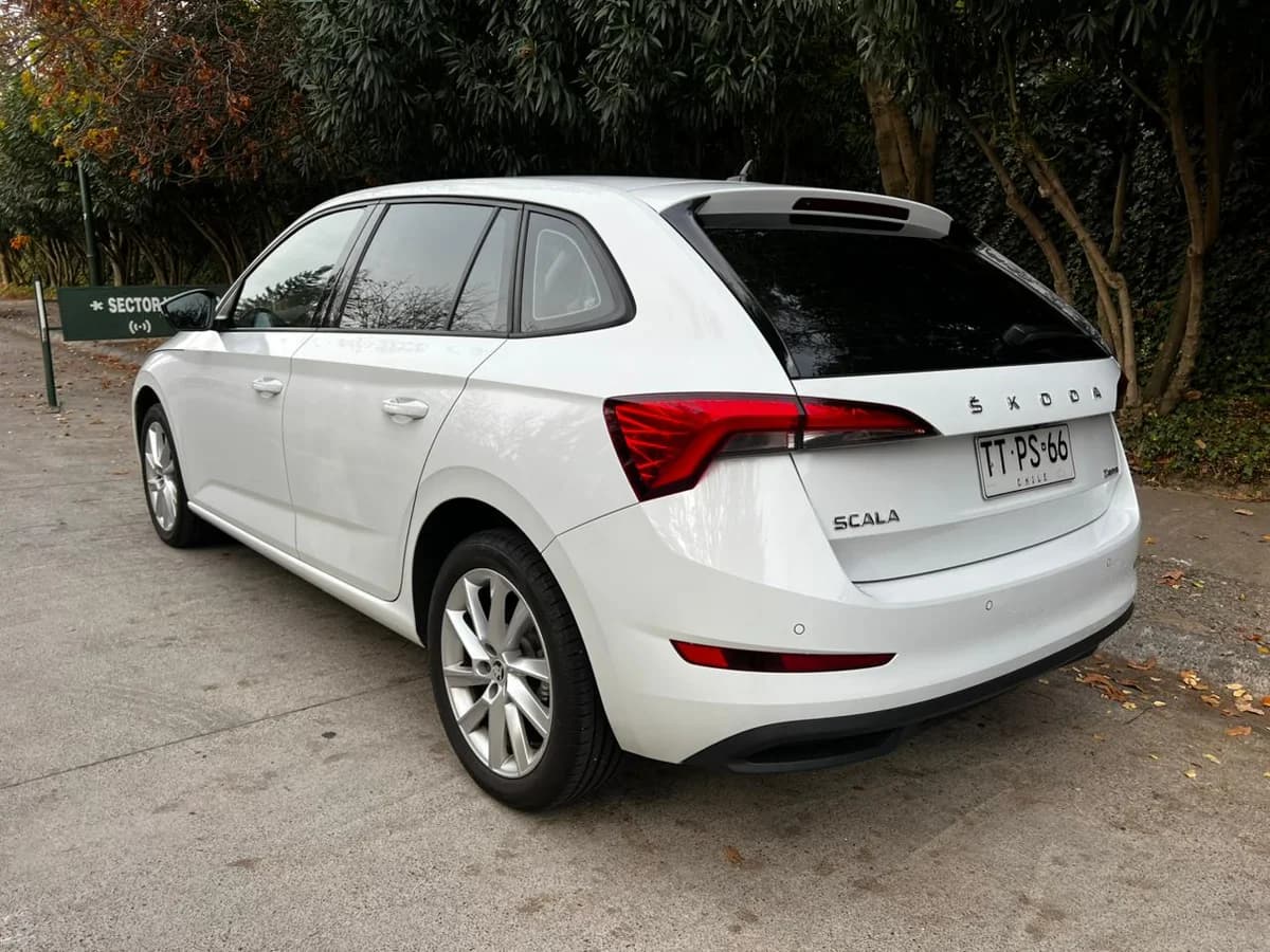 SKODA SCALA 1.5L TURBO TSI AMBITION AUT DSG7 AÑO 2024 - Imagen 6