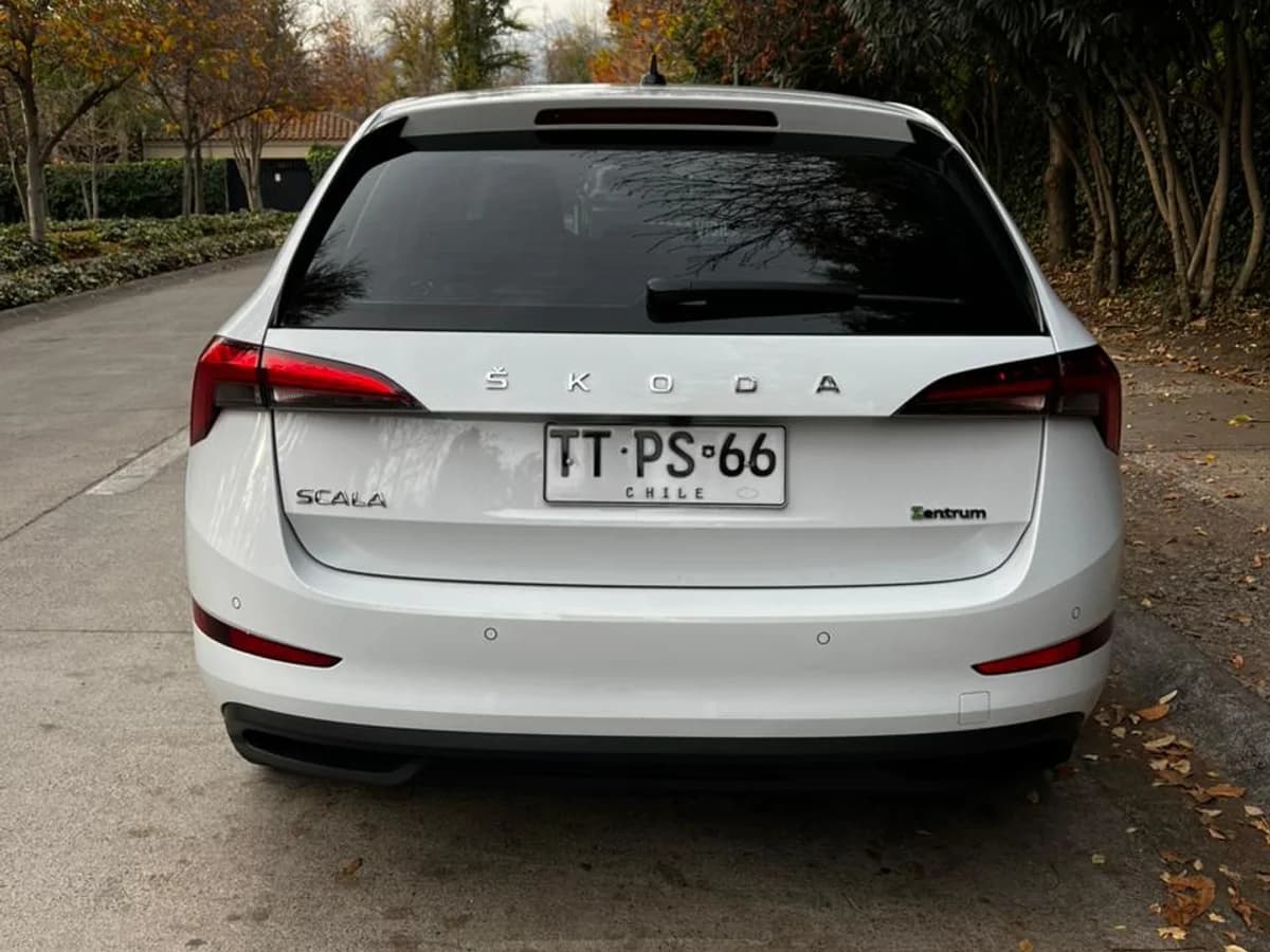SKODA SCALA 1.5L TURBO TSI AMBITION AUT DSG7 AÑO 2024 - Imagen 7