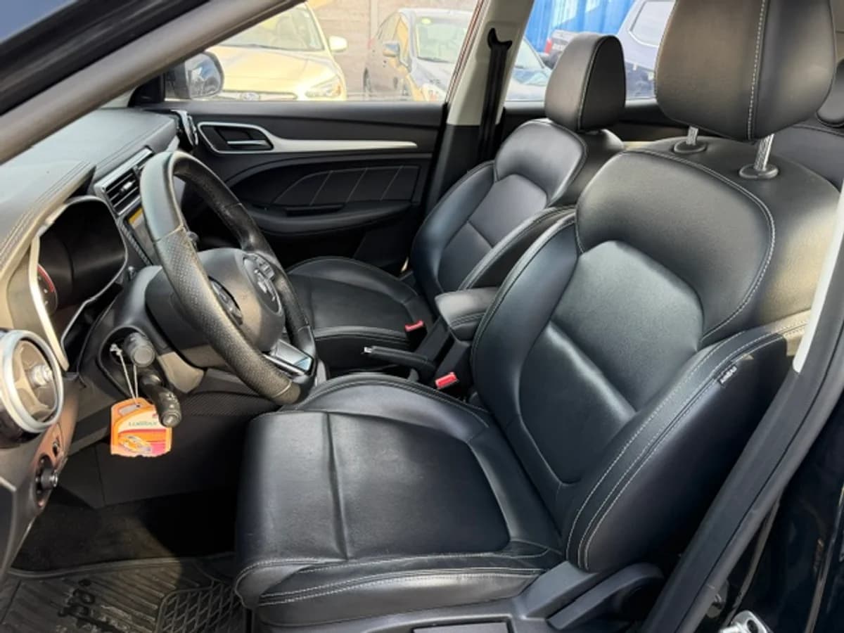 MG ZS 1.5 AUT COM COM 2023 - Imagen 8