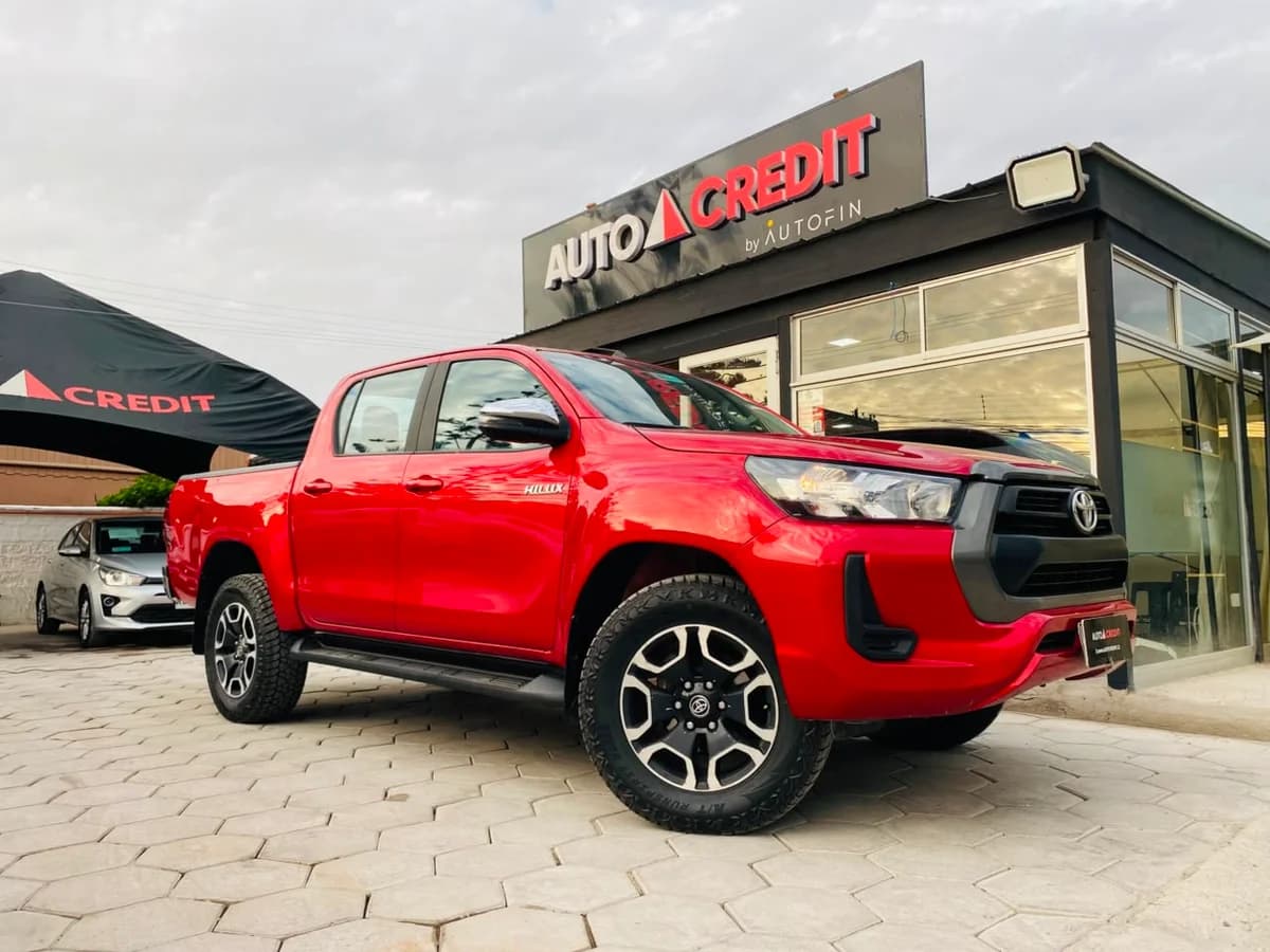 TOYOTA HILUX SR 2.8L 2021 - Imagen 2