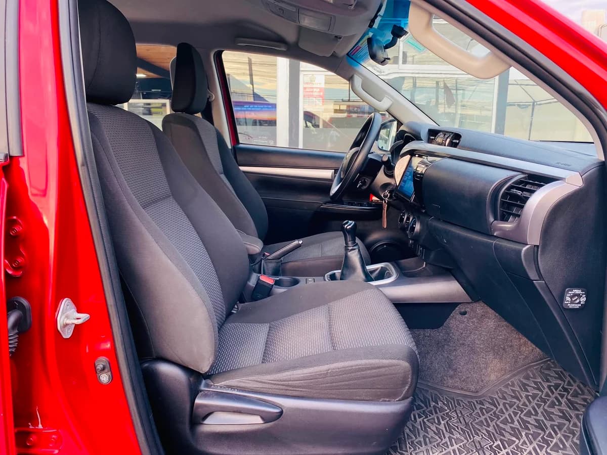 TOYOTA HILUX SR 2.8L 2021 - Imagen 7