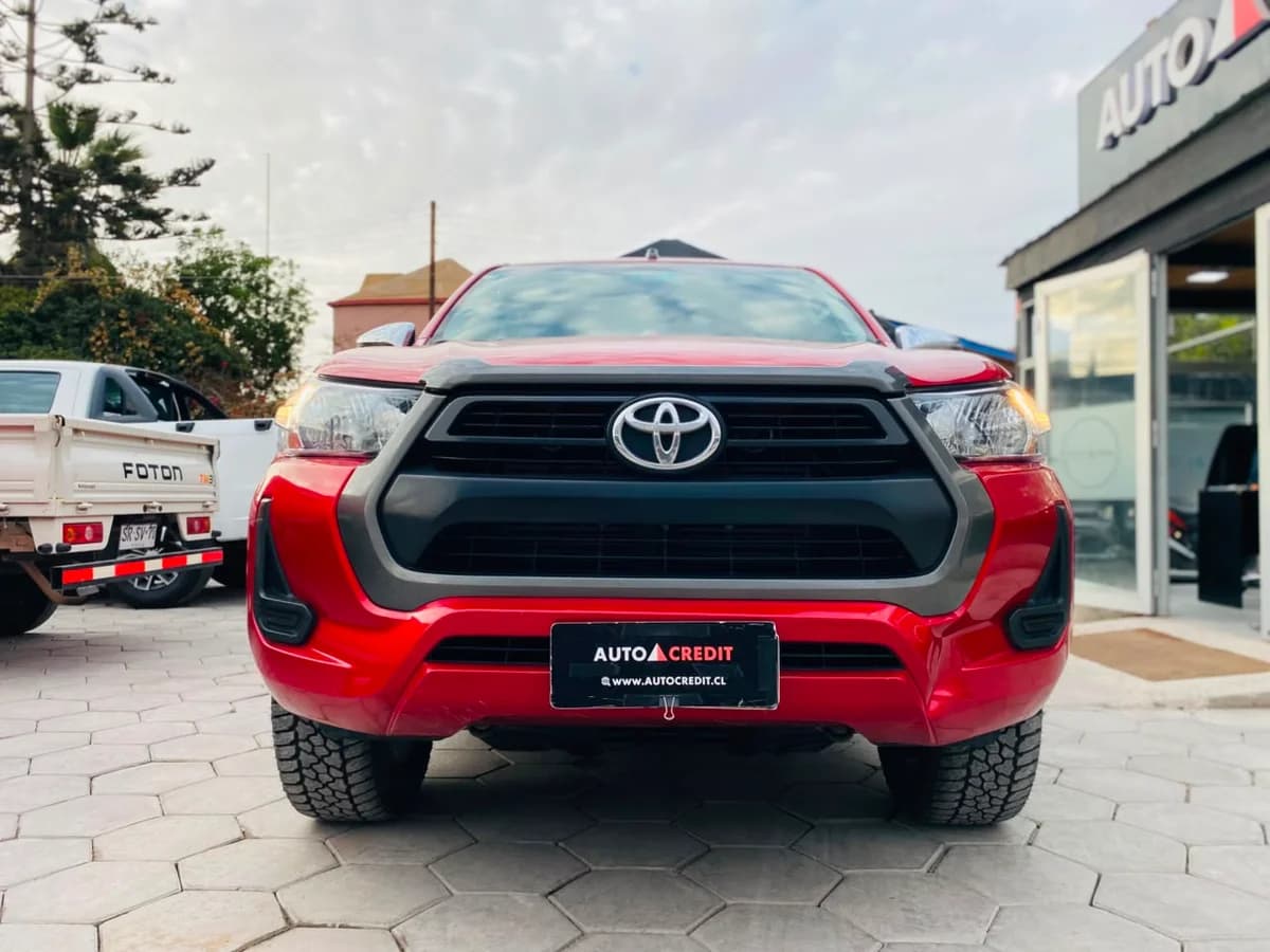 TOYOTA HILUX SR 2.8L 2021 - Imagen 10