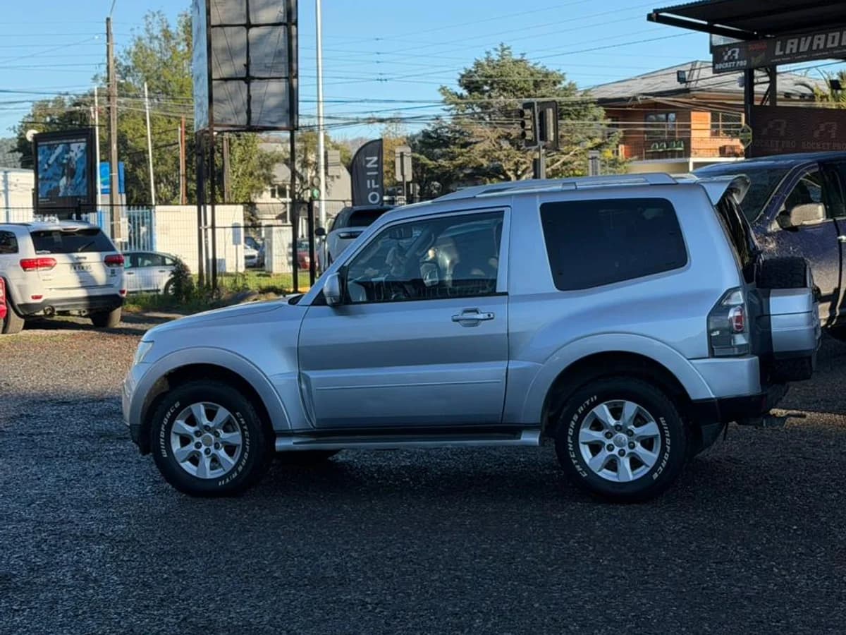 MITSUBISHI MONTERO 3.2 AUT 3.2 CR DIESEL 4X4 AT 3P 2011 - Imagen 14