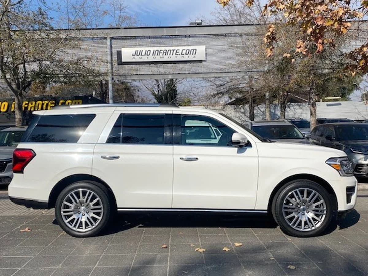 FORD EXPEDITION Limited 3.5 Aut. 2023 - Imagen 3