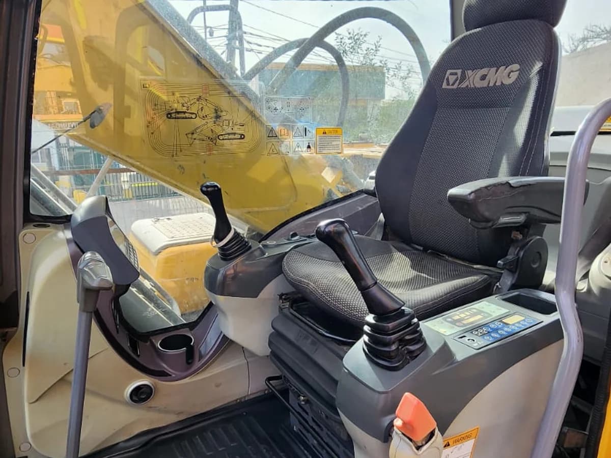 XCMG XE 215C 1 2017 - Imagen 7