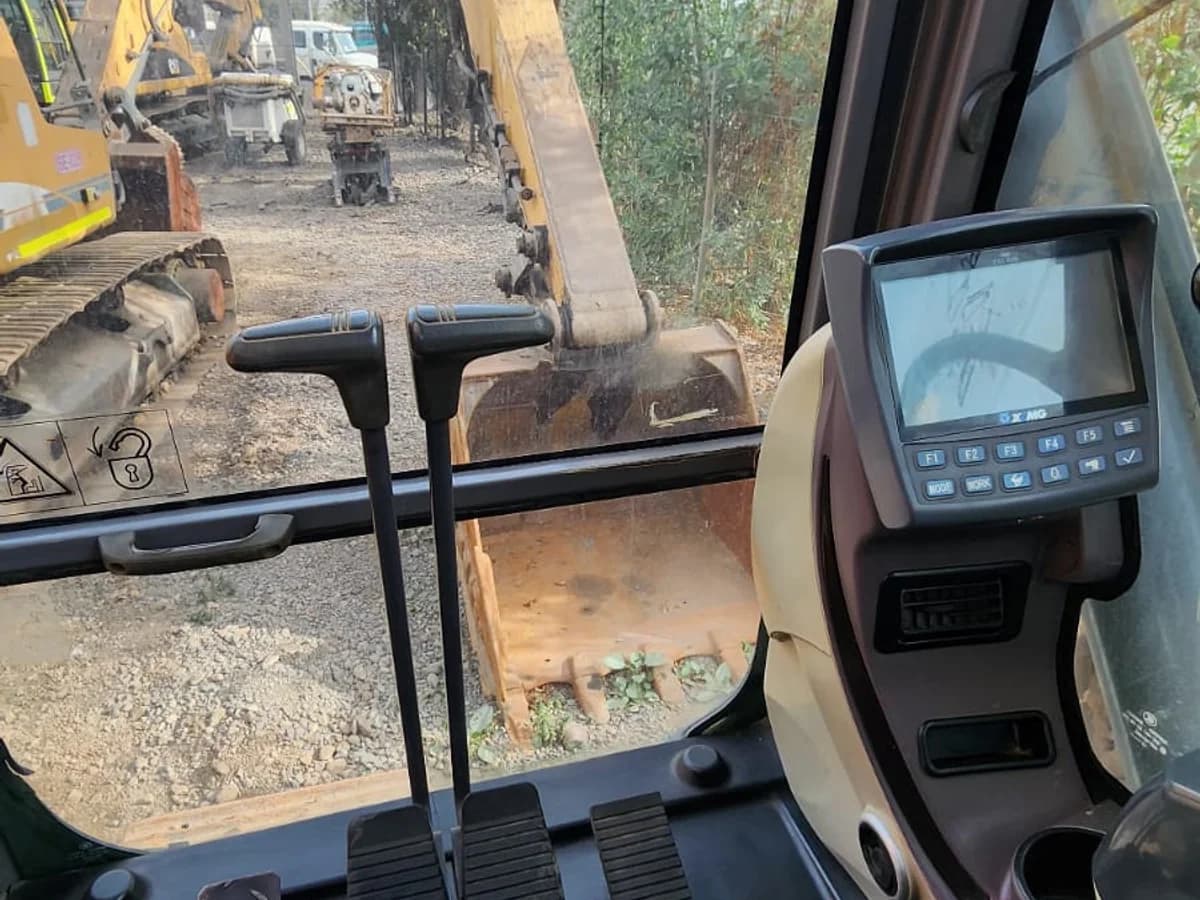 XCMG XE 215C 1 2017 - Imagen 8