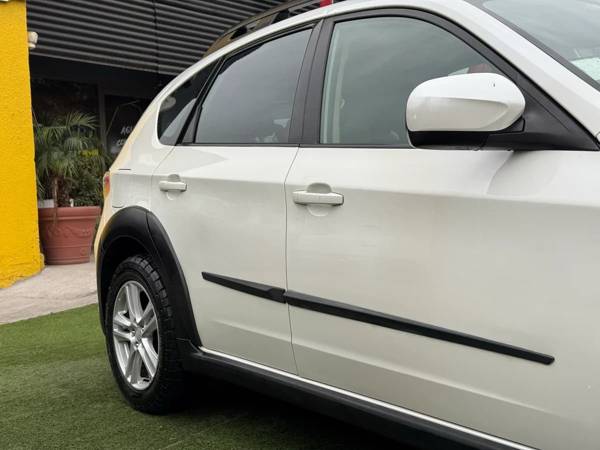 SUBARU XV 2.0R 2012 - Imagen 11