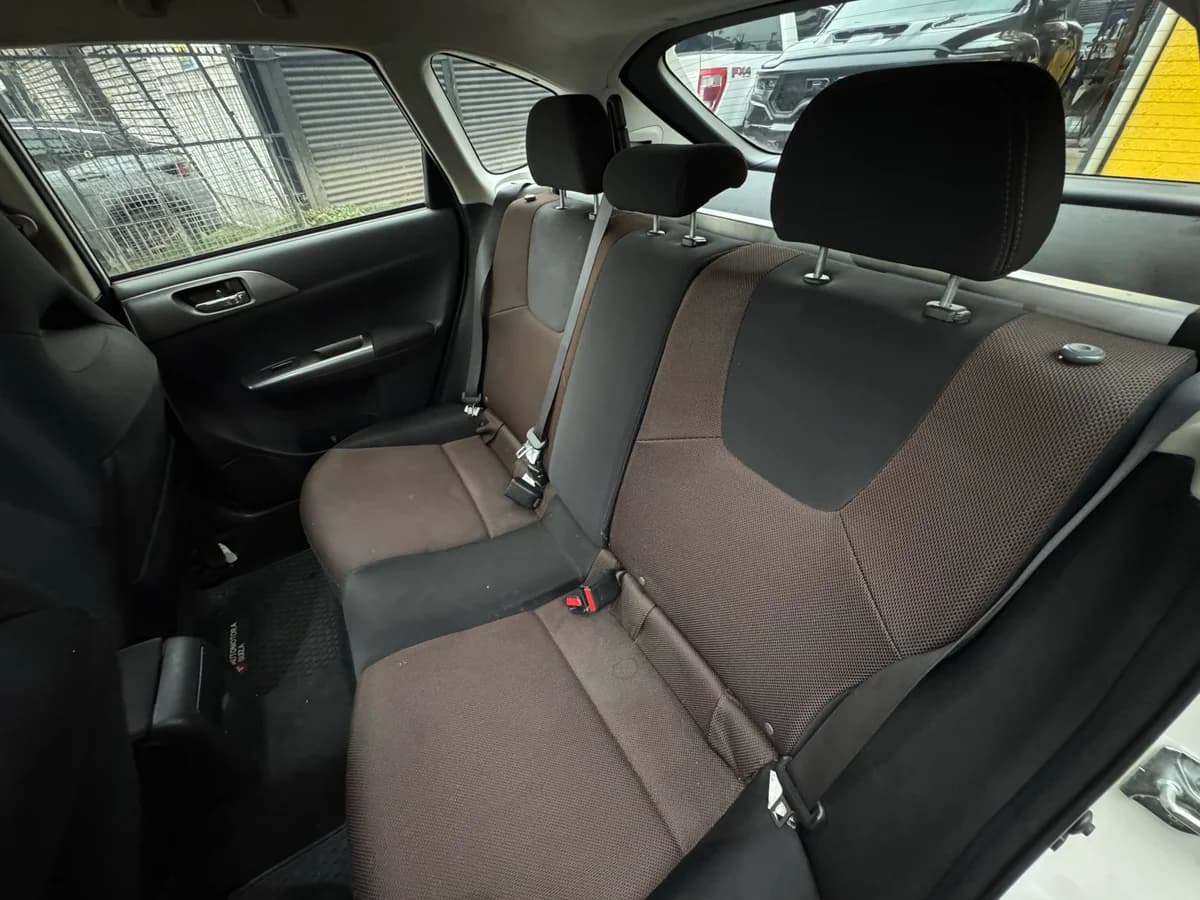 SUBARU XV 2.0R 2012 - Imagen 19