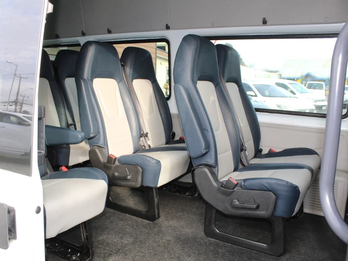 JMC NEW TOURING 2.0 L1H2 DIESEL 2025 - Imagen 8