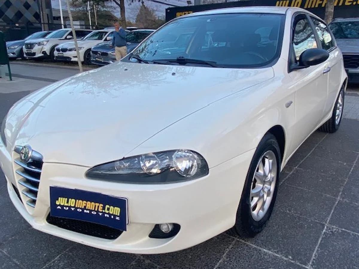ALFA ROMEO 147 1.6 T. Spark 2008 - Imagen 1