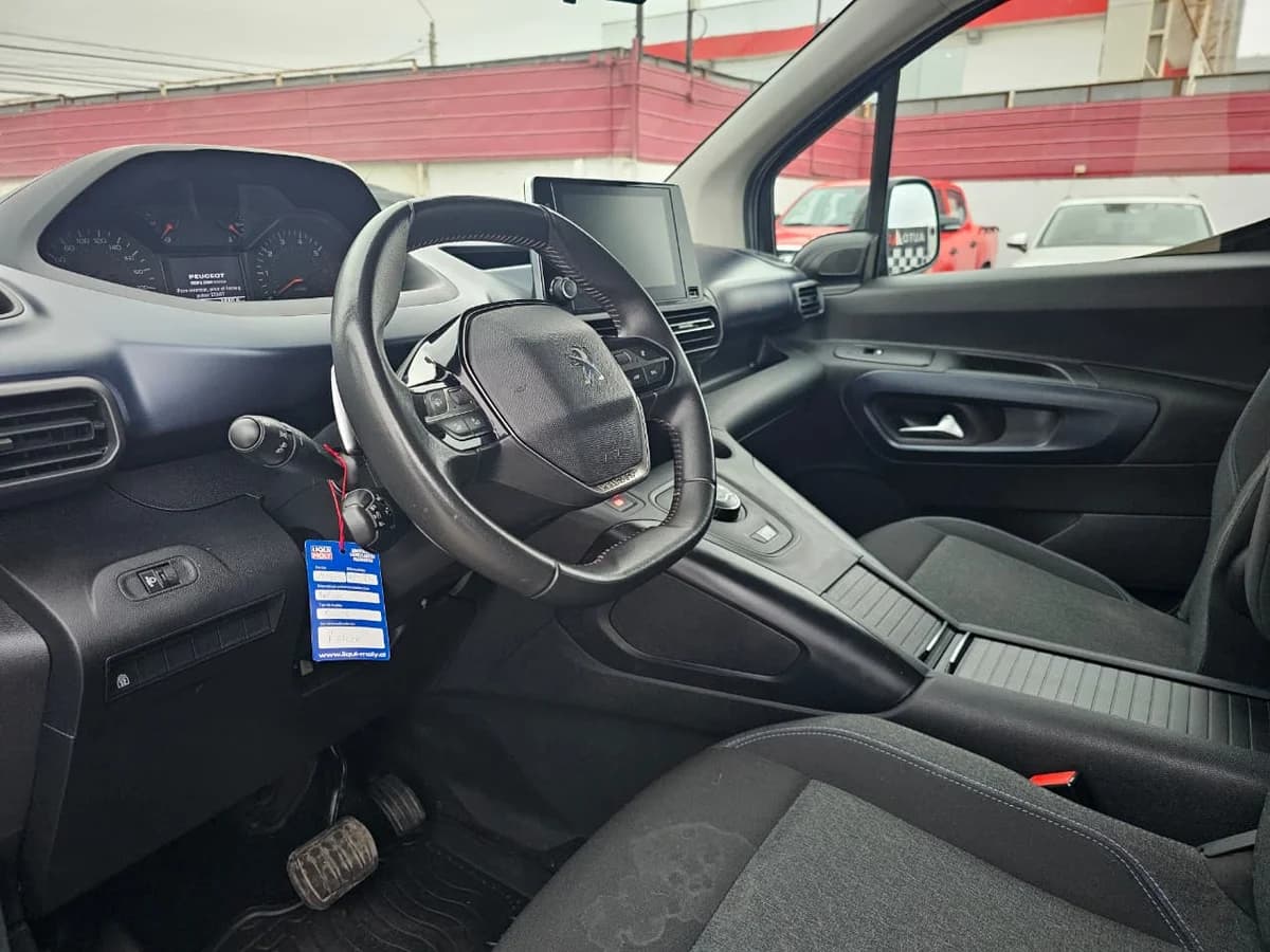 PEUGEOT RIFTER ALLURE BLUE HDI 1.5 2023 - Imagen 2