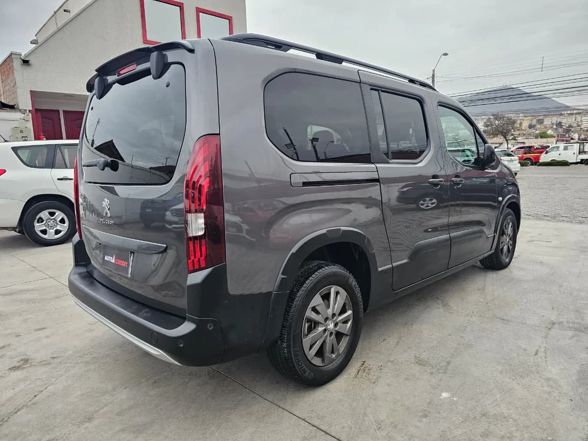 PEUGEOT RIFTER ALLURE BLUE HDI 1.5 2023 - Imagen 7