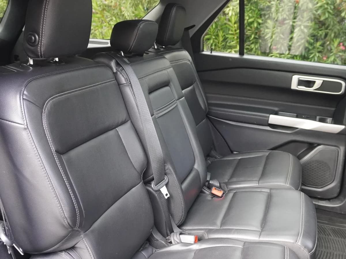 FORD EXPLORER XLT 2.3 4x4 2021 - Imagen 35