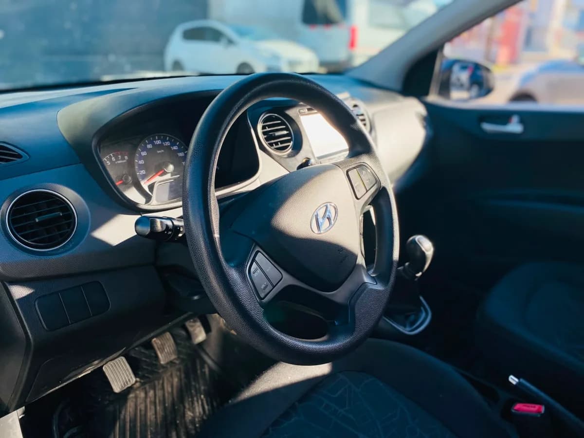 HYUNDAI Grand i10 BA GLS 1.2 2017 - Imagen 10